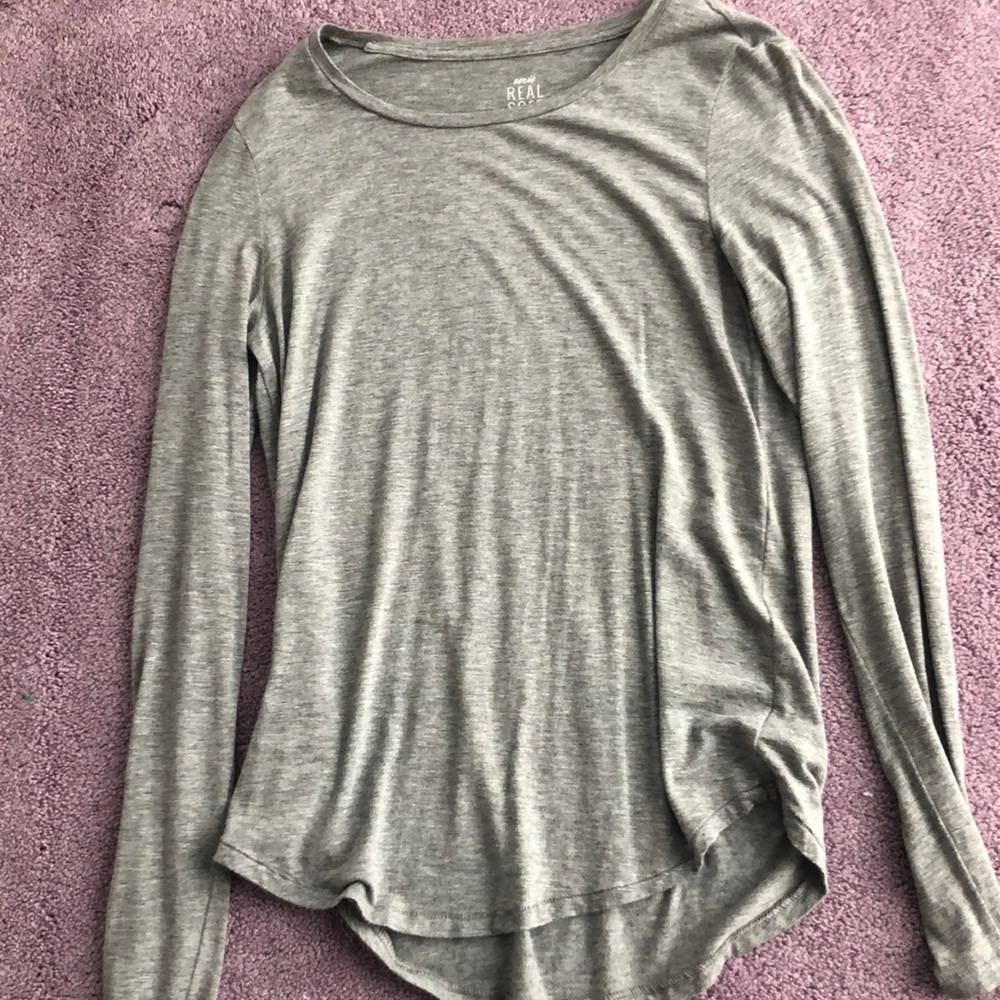 REAL SOFT small, light grey Aerie tee
